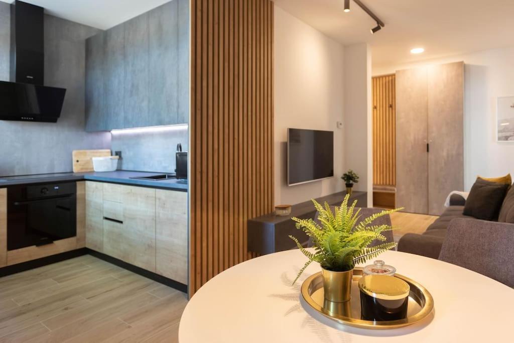 Flat4Us#Cozy#Freeparking#5People Leilighet Zagreb Eksteriør bilde